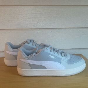 Men’s Size 9.5 Puma sneakers